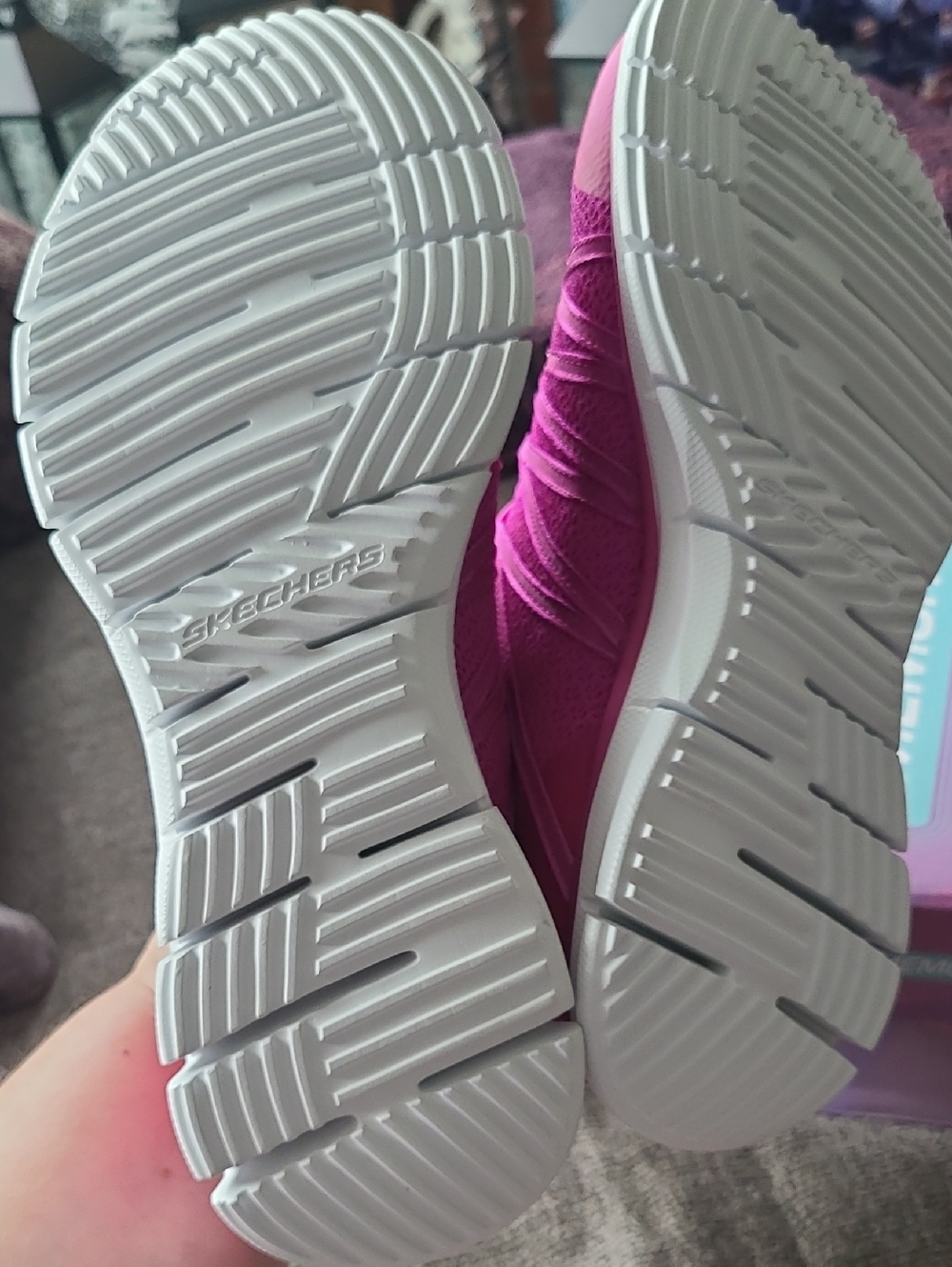 Skechers Women's Hot Pink Knit Slip-On Sneakers Size 9 - Picture 7 of 11